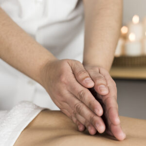 Masaż tajski pleców